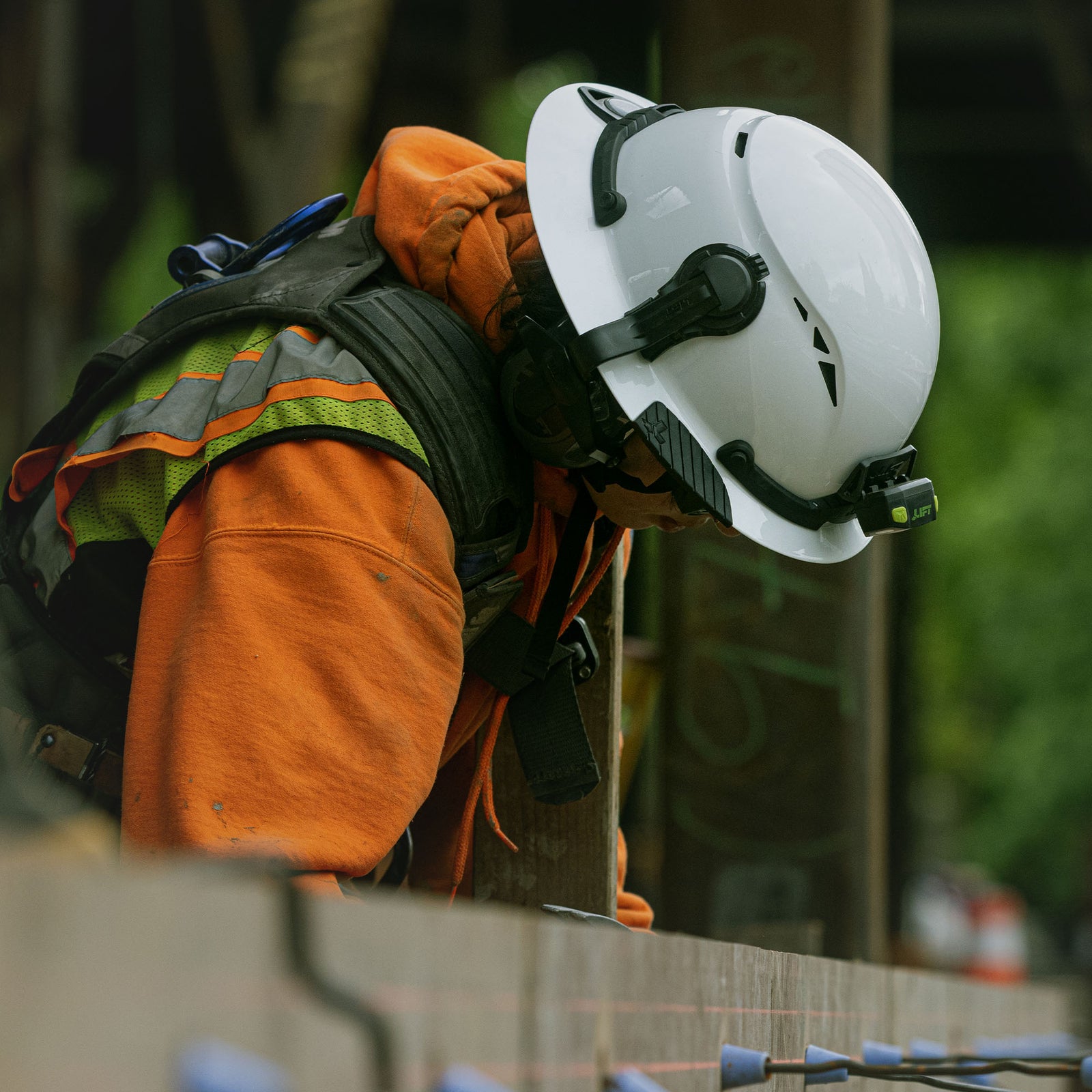 DAX T2 Full Brim Hard Hat