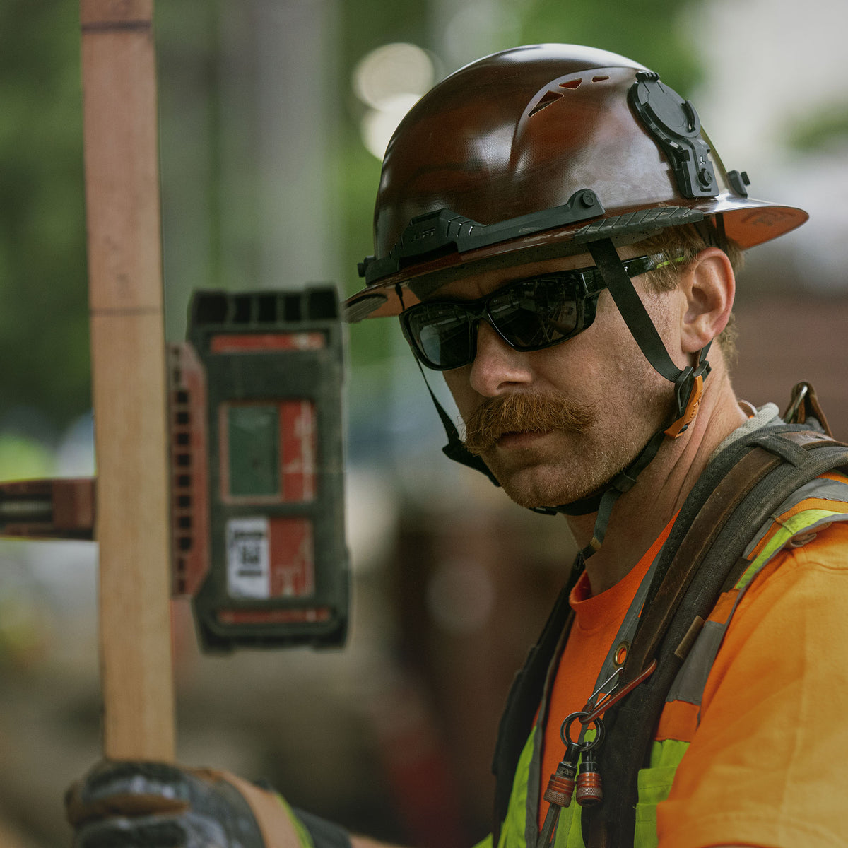 DAX T2 Full Brim Hard Hat